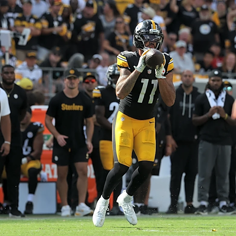 Michael Pittman Jr. listed as limited