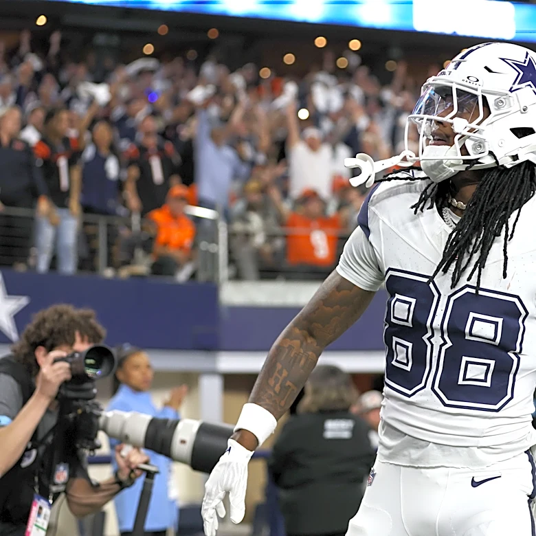 Commanders at Cowboys: Predictions, picks and odds for NFL Week 2 game