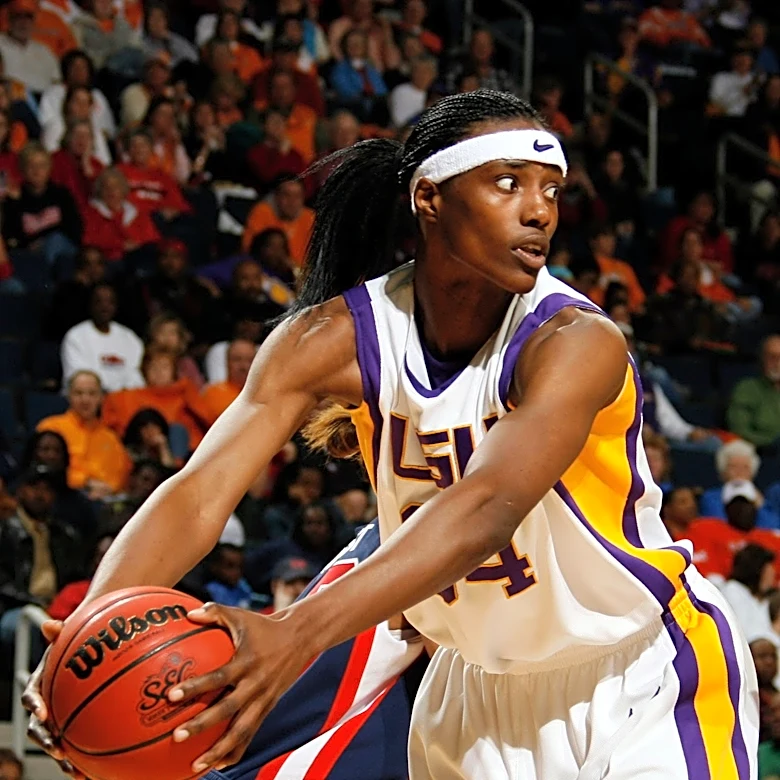 LSU to honor basketball icon Sylvia Fowles with statue on campus
