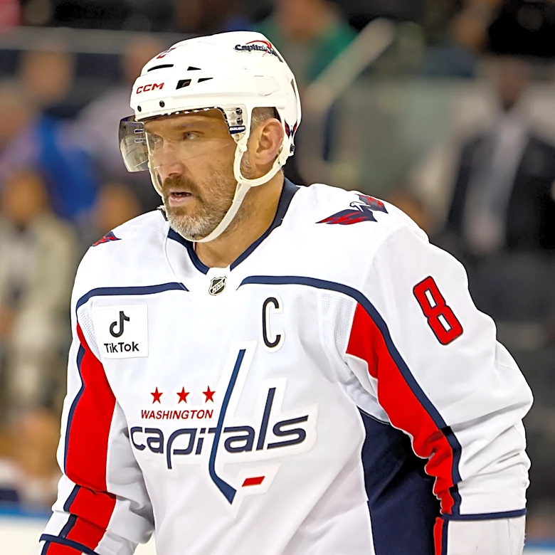 Alex Ovechkin on Russian political ad appearance: 'I support my country'