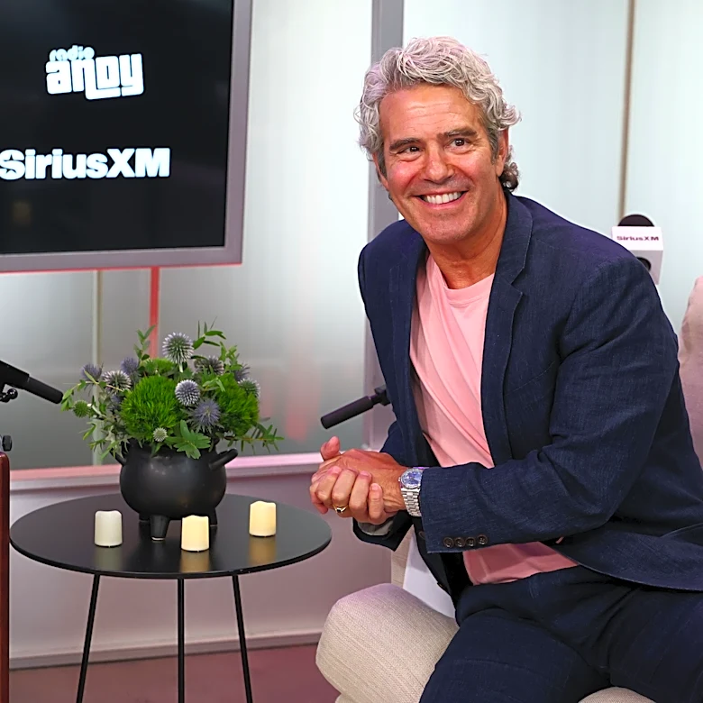 Andy Cohen apologizes to Julia Stiles after she called him out on 'DWTS'