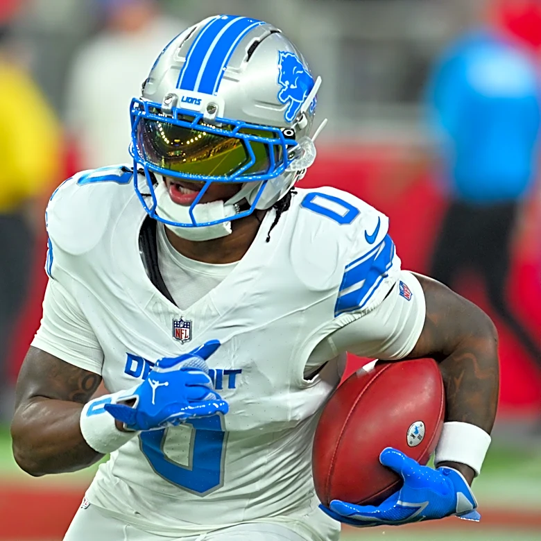 Jahmyr Gibbs tops 100 yards, scores in Week 2 loss