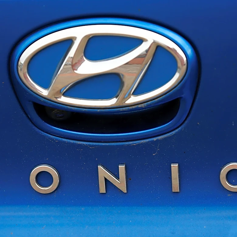 Hyundai issues recall over seat defect that can trap children. See model