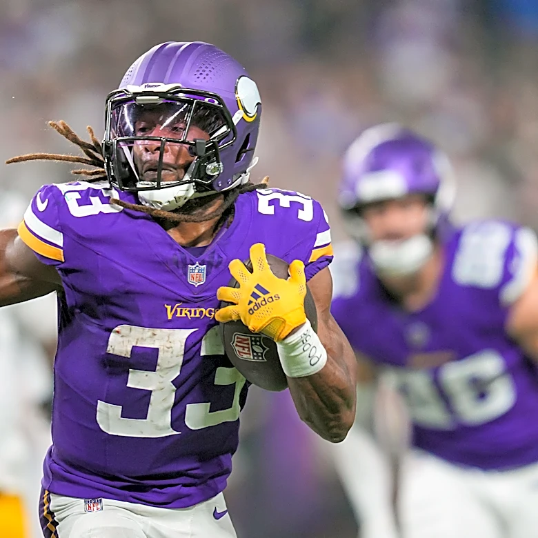 Aaron Jones hits triple digits in Week 2