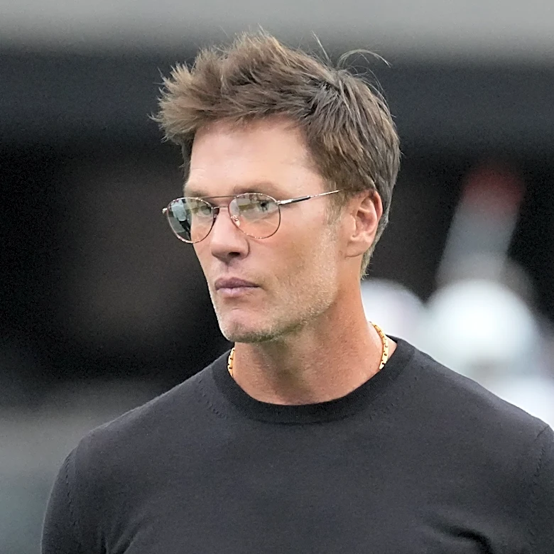 Tom Brady drops on-air expletive after gruesome Jayden Daniels' injury