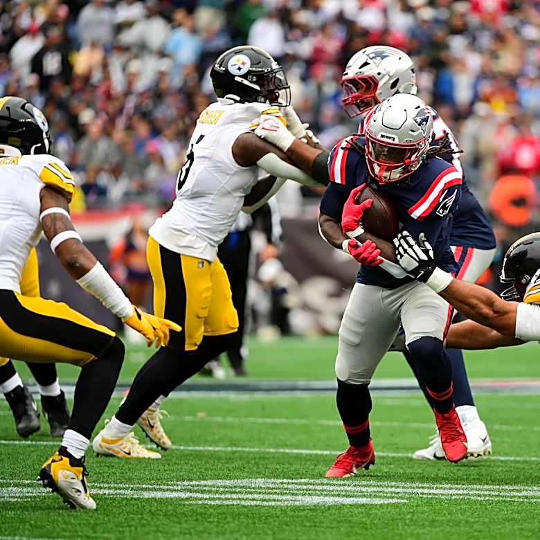Rhamondre Stevenson runs for 43 yards in limited action vs. Steelers