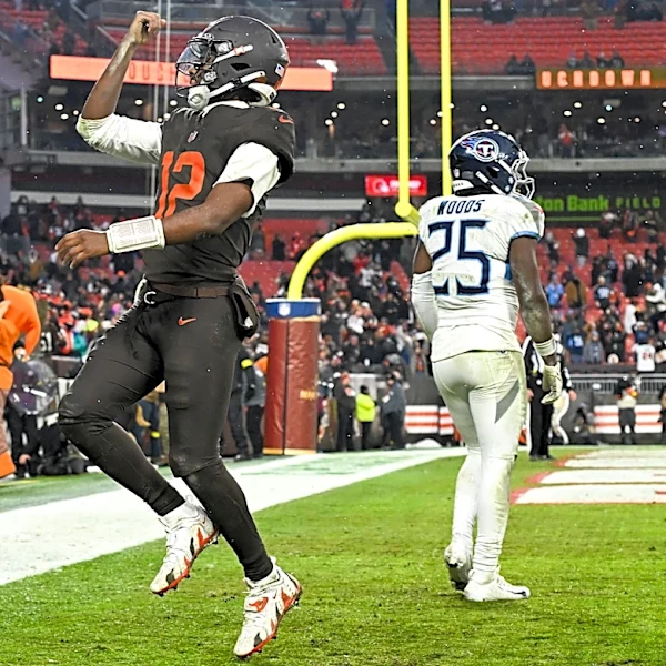 Harold Fannin Jr. totals five receptions