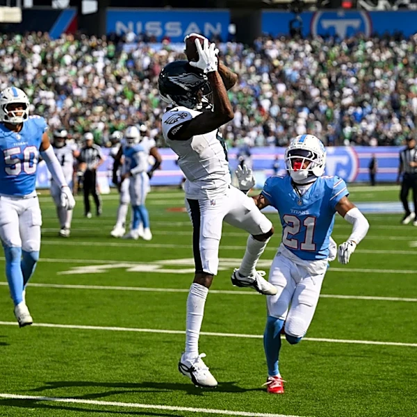 DeVonta Smith torches Titans
