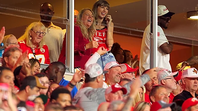 Taylor Swift celebrated Travis Kelce's touchdown in this $40 Chiefs tank