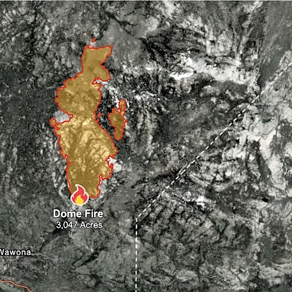 2 killed in Yosemite wildfire helicopter crash during 'water bucket drops'