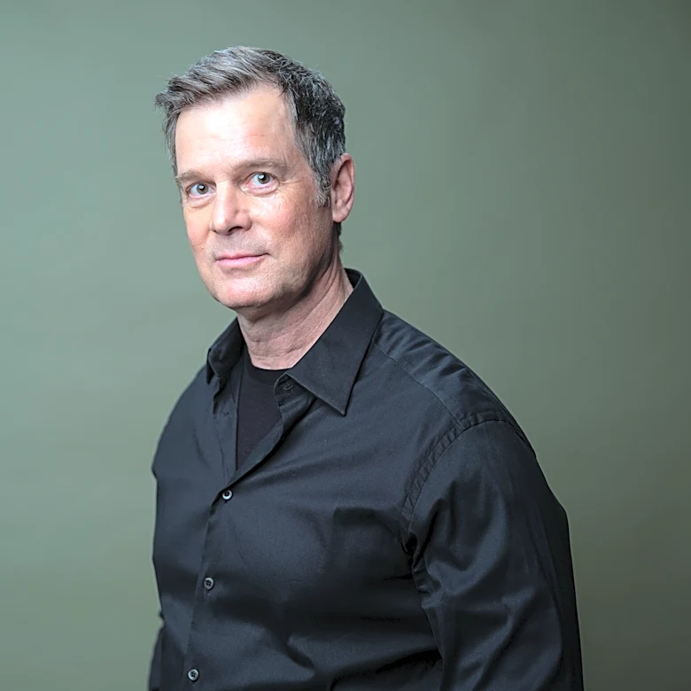 Did Jenna Bush Hager's life inspire 'Line of Fire'? Star Peter Krause weighs in