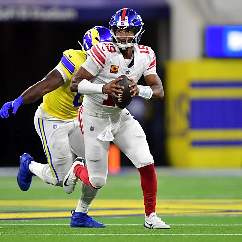 Jameis Winston struggles in relief