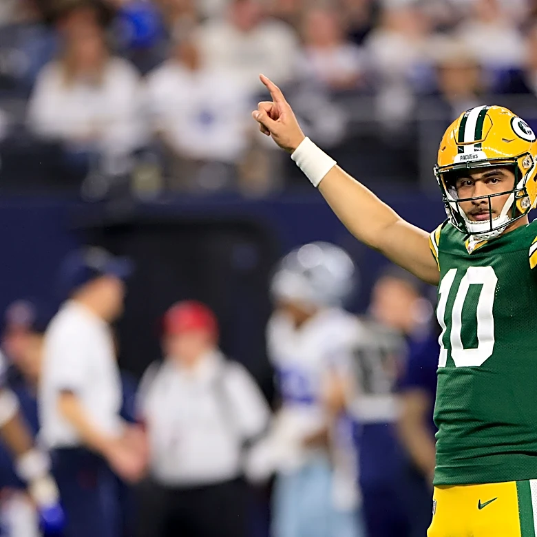 Falcons at Packers: Predictions, picks and odds for NFL Week 3 game