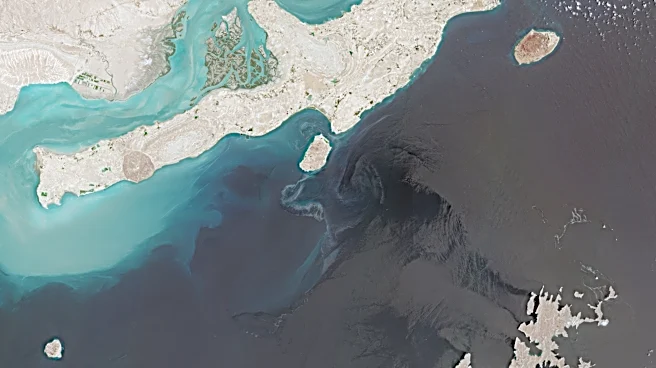 Middle East sees growing oil spill threat as Iran war continues