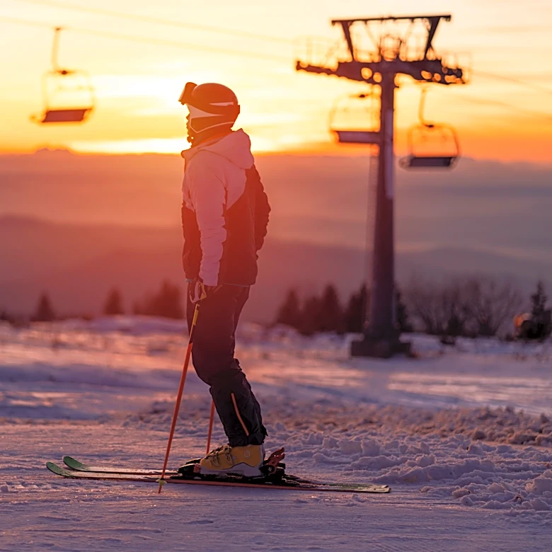 Ski resorts push back on Trump's time change plan