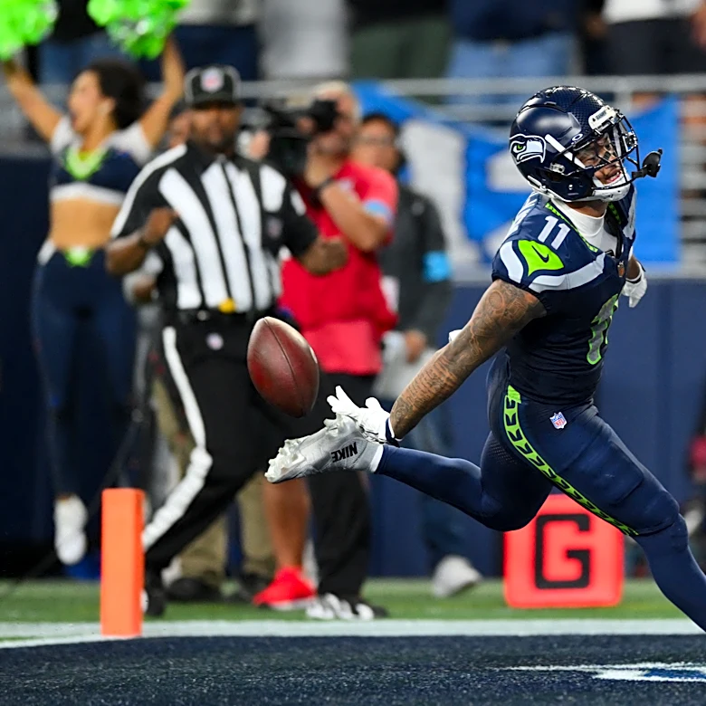 Seahawks at Commanders: Predictions, picks and odds for NFL Week 3 game