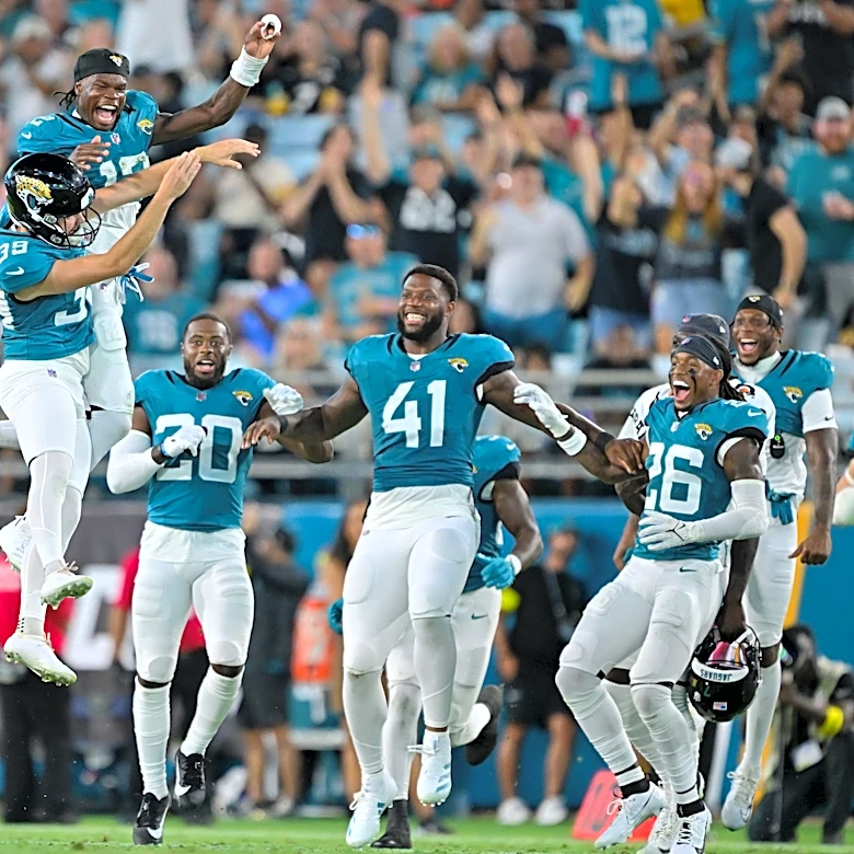 Patriots at Jaguars: Predictions, picks and odds for NFL Week 3 game