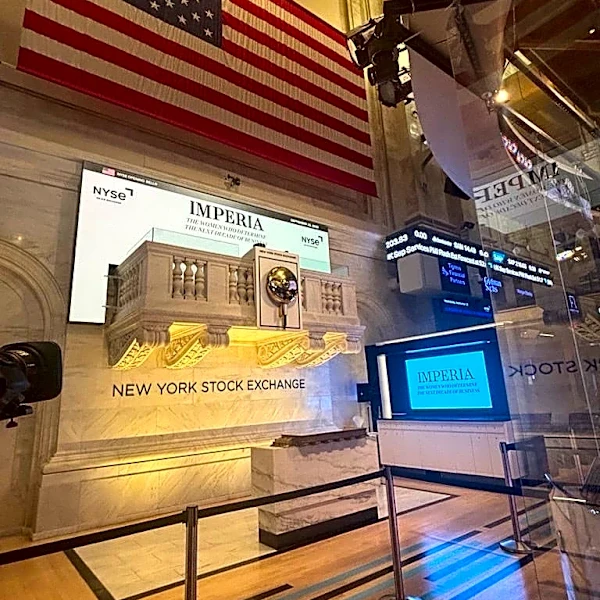 Melania Trump to ring opening bell at NYSE