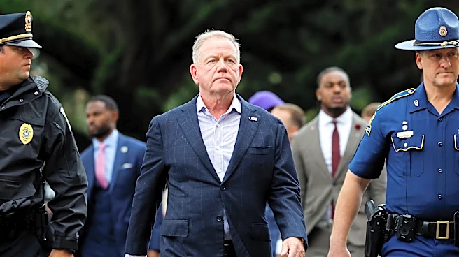 Brian Kelly 'uncomfortable' being linked to coaching jobs, but 'can do the Jersey accent'