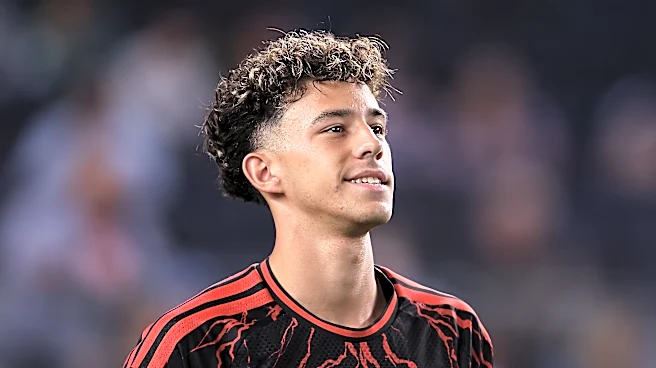 USMNT's 17-year-old newcomer eager to learn from 'role model' Tyler Adams