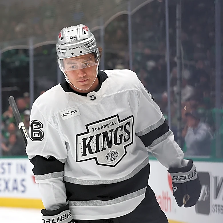 Father of Penguins forward Andrei Kuzmenko dies in bear mauling in Russia