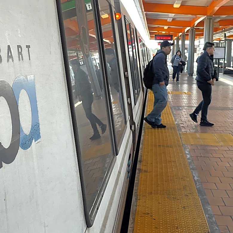 Bay Area traffic could double if transit measures fail, report finds