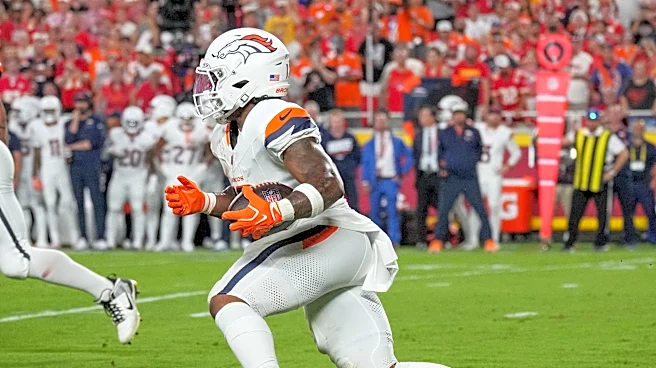 RJ Harvey manages full practice