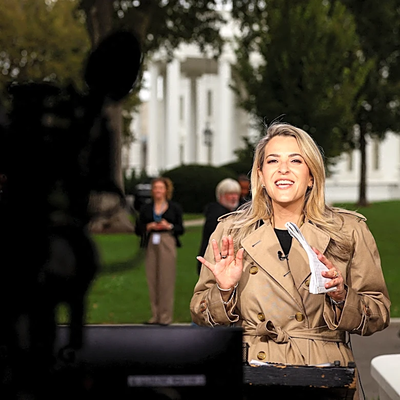 Networks to share coverage of Trump after CNN's credentials are restored