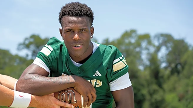Elite Mississippi high school RB, Miami commit scores in all ways in lopsided win