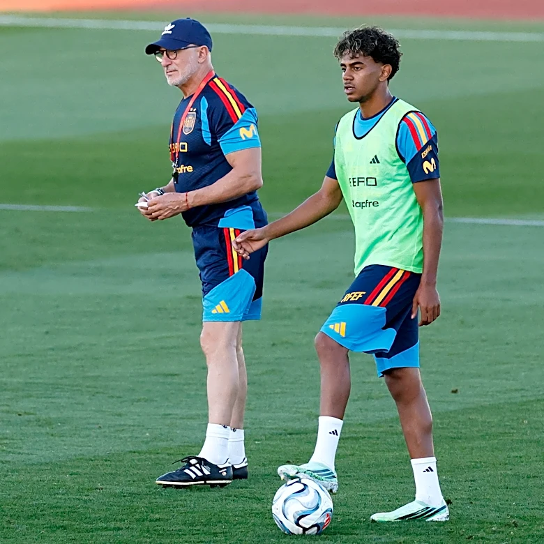 Soccer games today: Full schedule of international matches for September 26