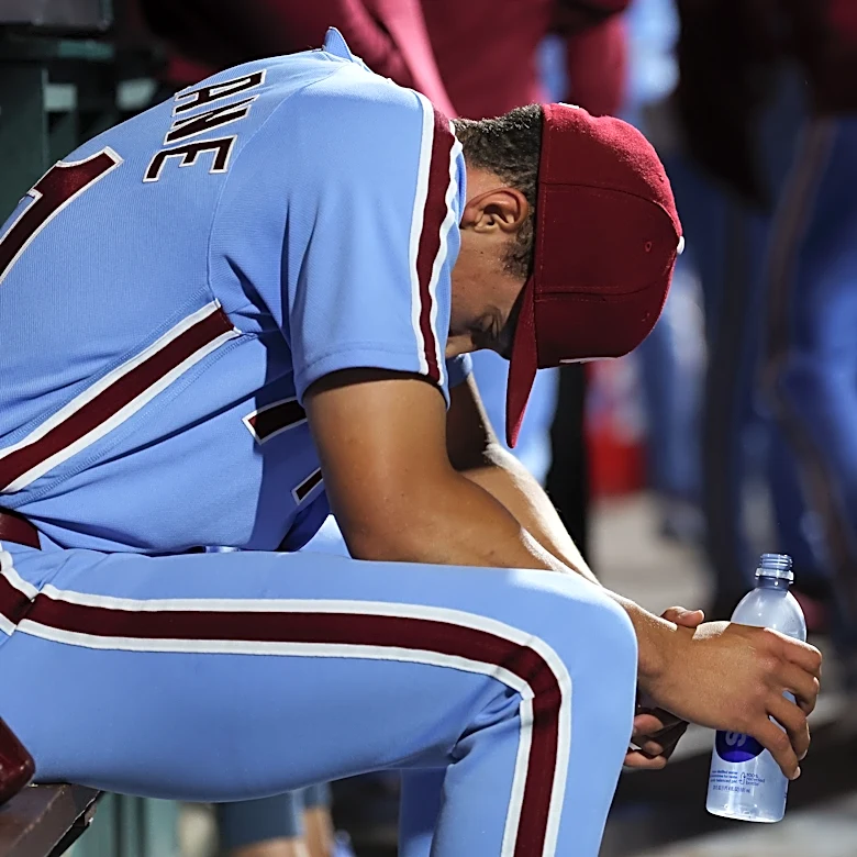 Phillies vs Rays live updates: Key game in MLB playoff picture in weather delay
