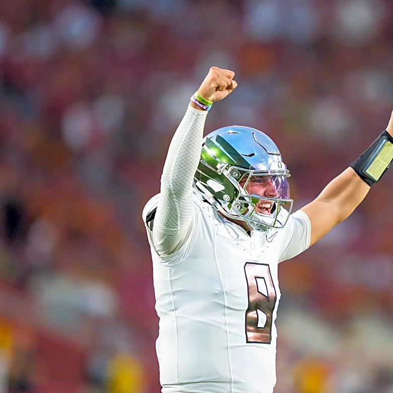 Not knowing what's next, Dylan Raiola saves Oregon: 'He was ready for his moment'