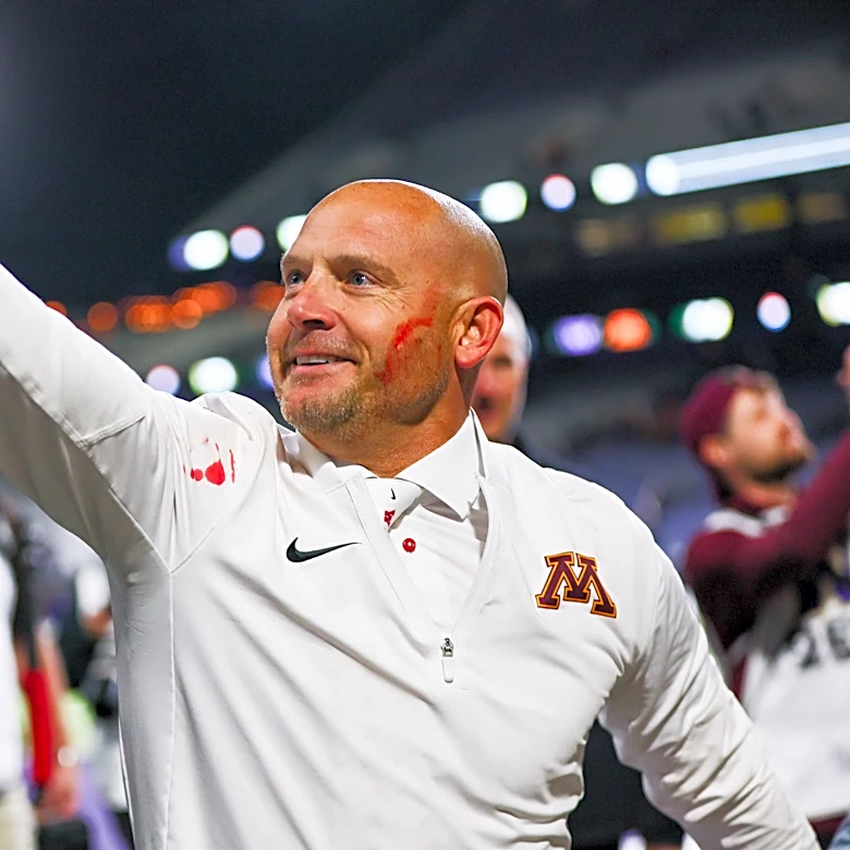 P.J. Fleck wiped his player's blood on his face in wild Minnesota celebration