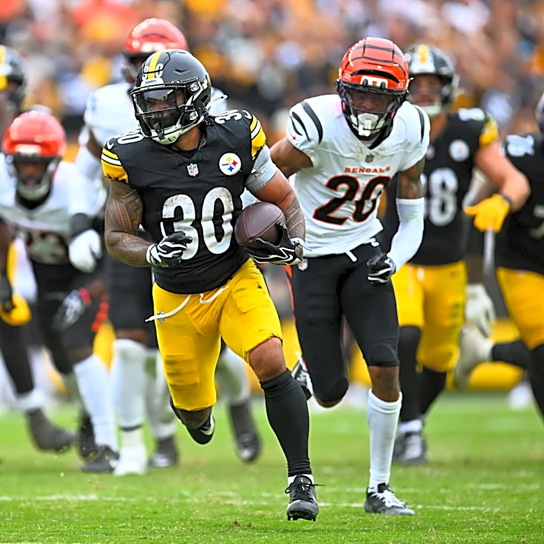 Steelers may have unlocked their offense with a heavy dose of Jaylen Warren