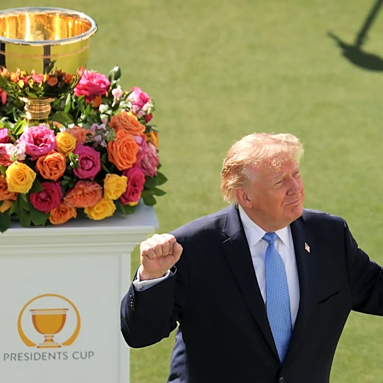 Trump gets credit for U.S. Presidents Cup win at trophy ceremony
