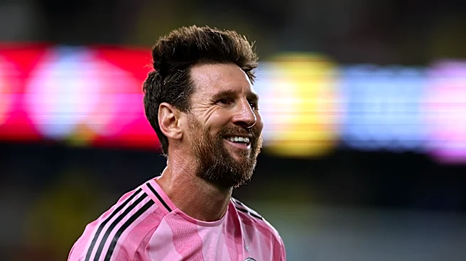 Lionel Messi scores free kick goal from crazy angle for Inter Miami