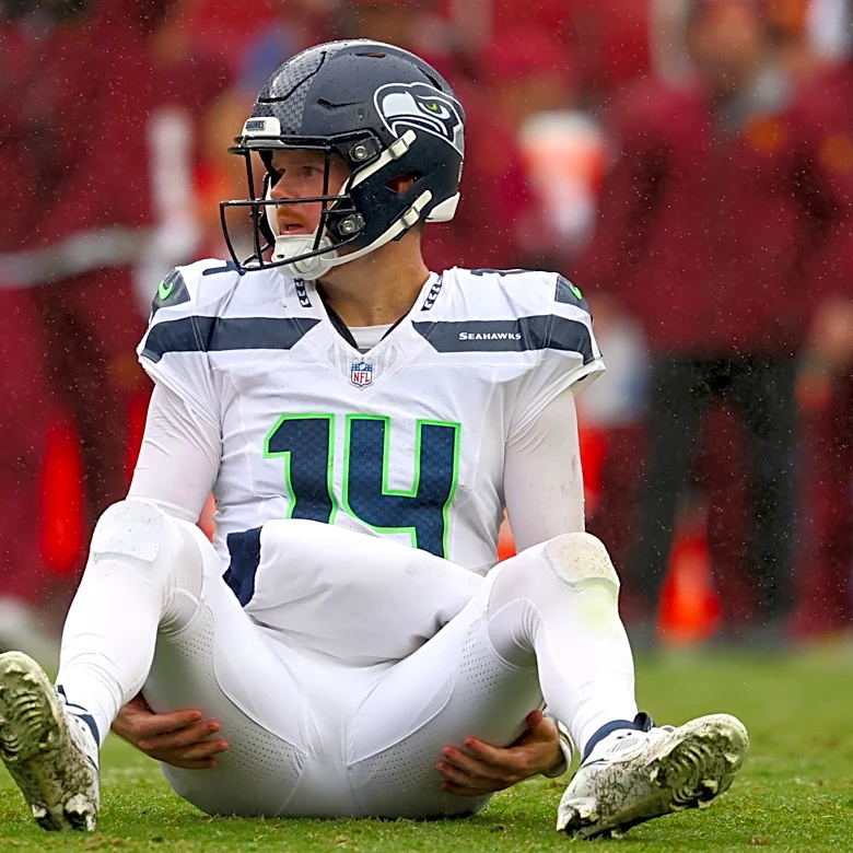 32 things we learned in NFL Week 3: Bills don't look good, literally or figuratively