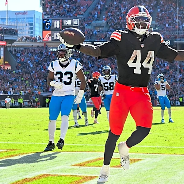 Harold Fannin Jr.'s two-score Week 3 powers Cleveland past Carolina