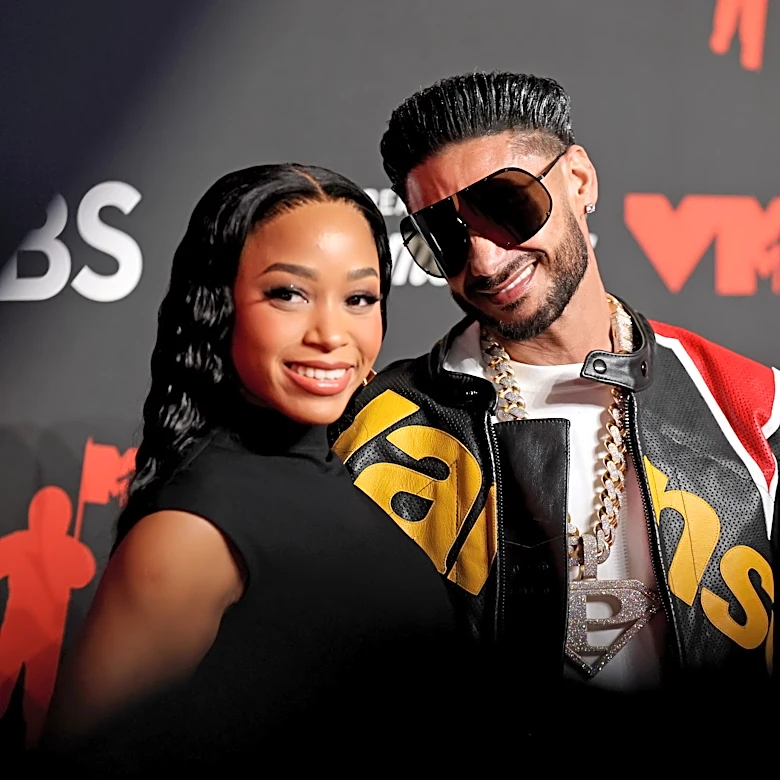 'Jersey Shore' star Pauly D engaged to influencer Nikki Hall, Vinny reacts