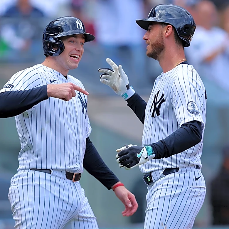 Watch the 2026 MLB playoffs from the wild card through the World Series with Sling