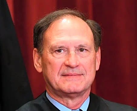 Supreme Court Justice Alito steps aside from landmark climate change case
