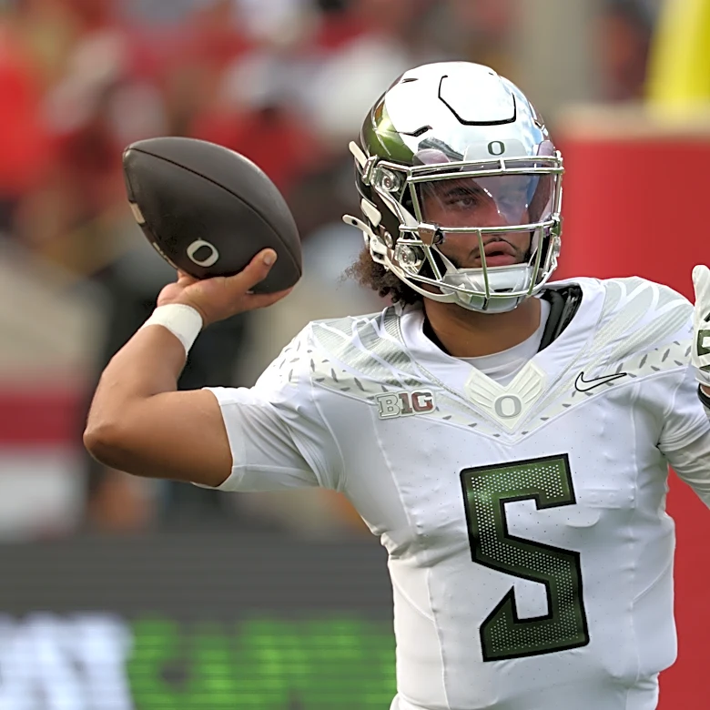 Dante Moore makes first statement since injury: 'I’ll be back soon'