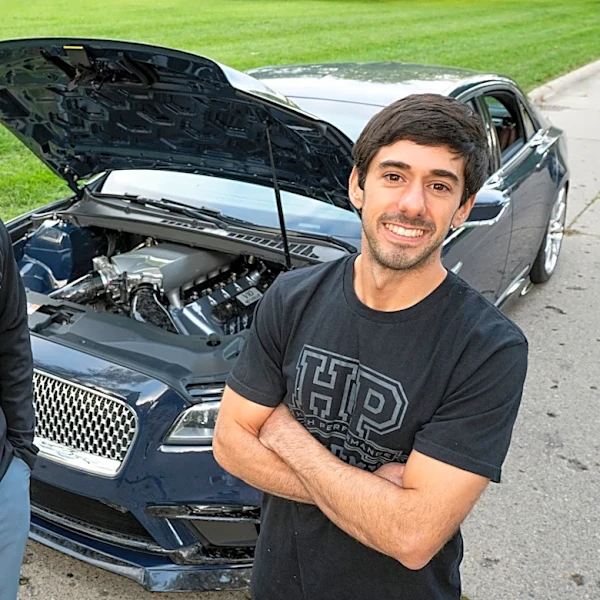 How 2 Ford engineers put a V-10 and a stick shift into a Lincoln