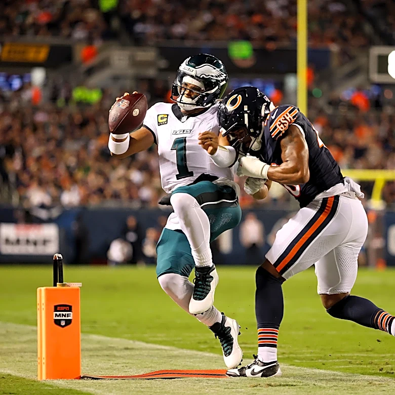 Jalen Hurts ineffective, Case Keenum exceptional: Winners and losers from MNF