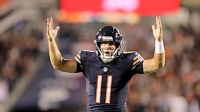Case Keenum puts on masterful performance with on Caleb Williams sidelines for MNF