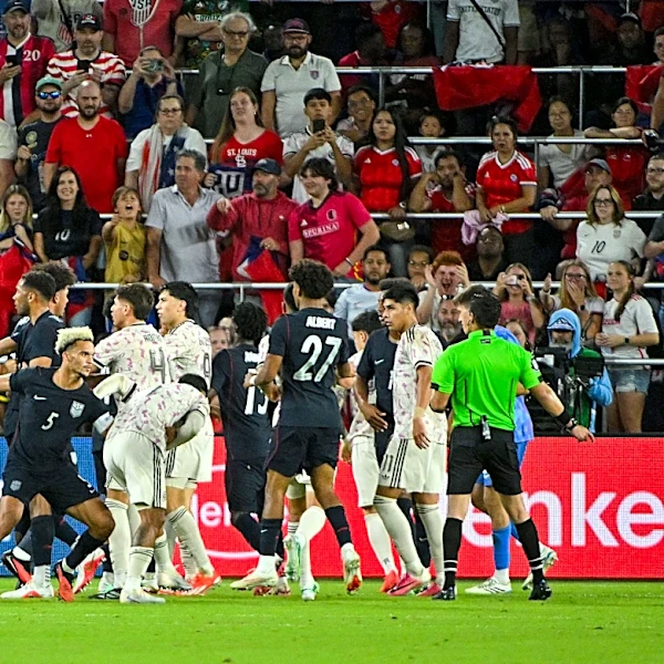 Watch: Benches clear as USMNT and Chile fight near end of friendly