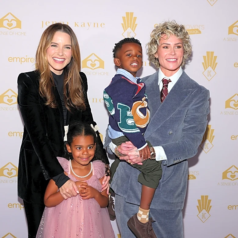 Sophia Bush reveals secret wedding to Ashlyn Harris