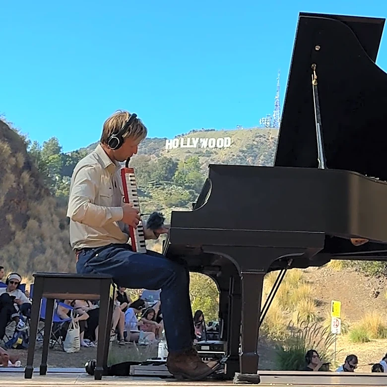 A grand piano, nature and a new way to experience classical music