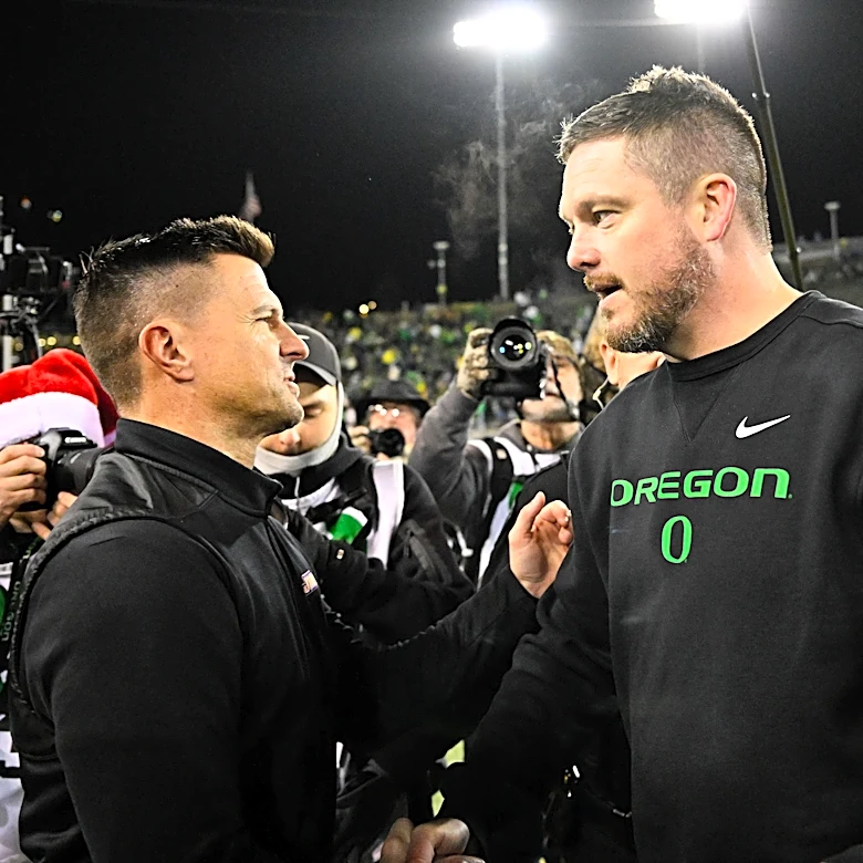 Dan Lanning says Bob Chesney offered to check on Dante Moore in hospital: 'Pretty amazing'