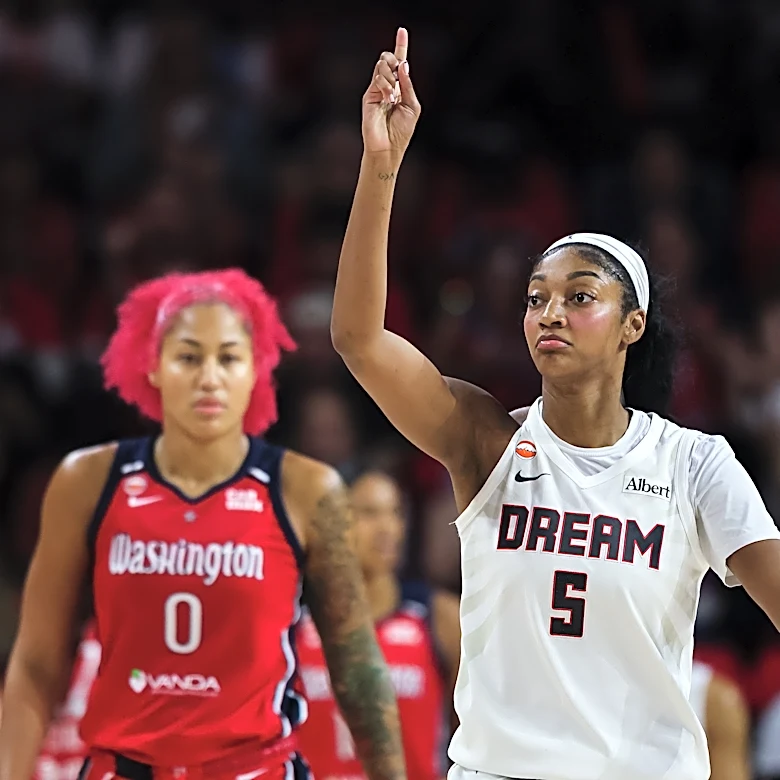 Angel Reese called for technical in Dream's Game 2 win over Mystics